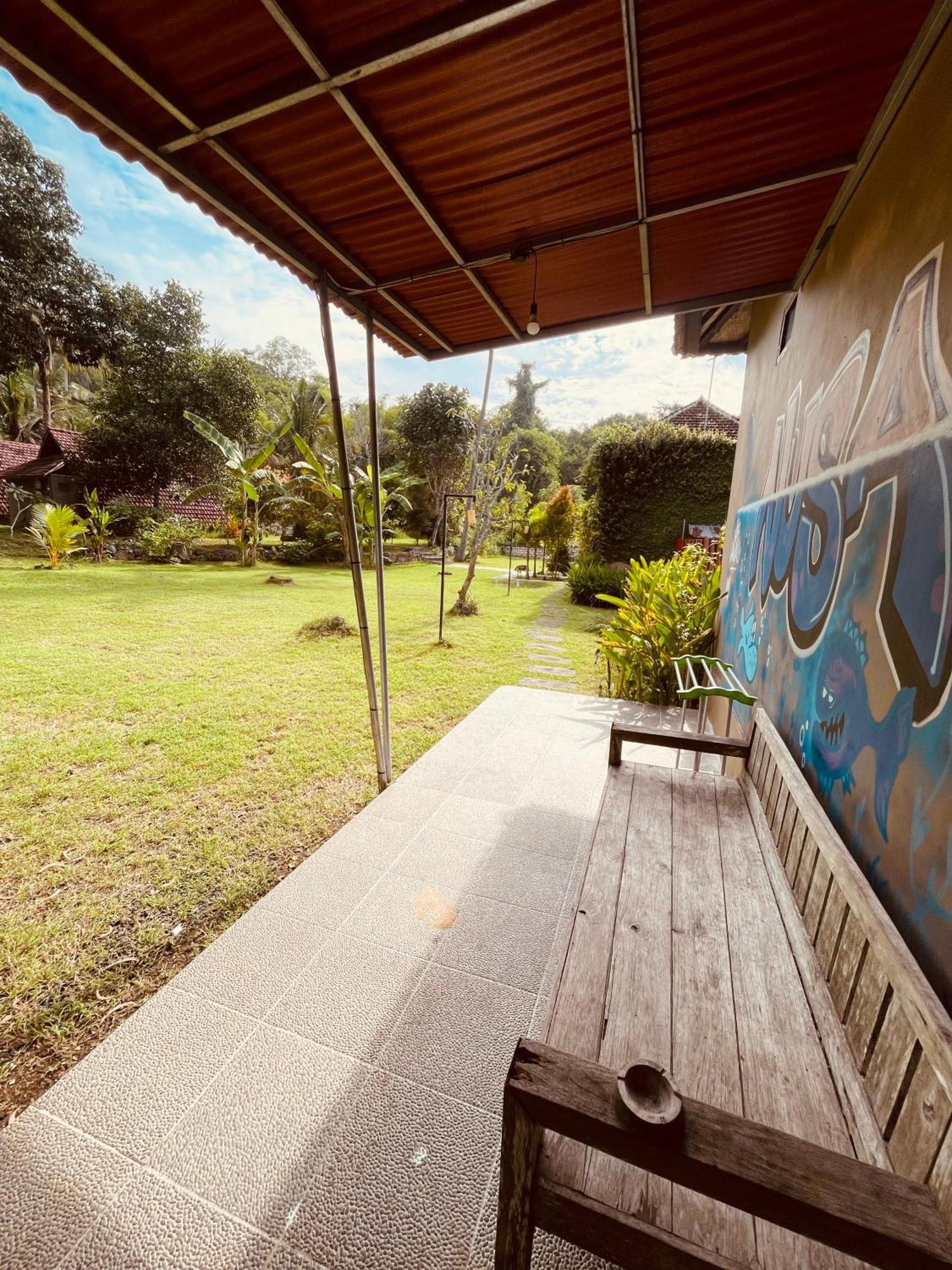 Pedidi Penida Hostel Batununggul ภายนอก รูปภาพ